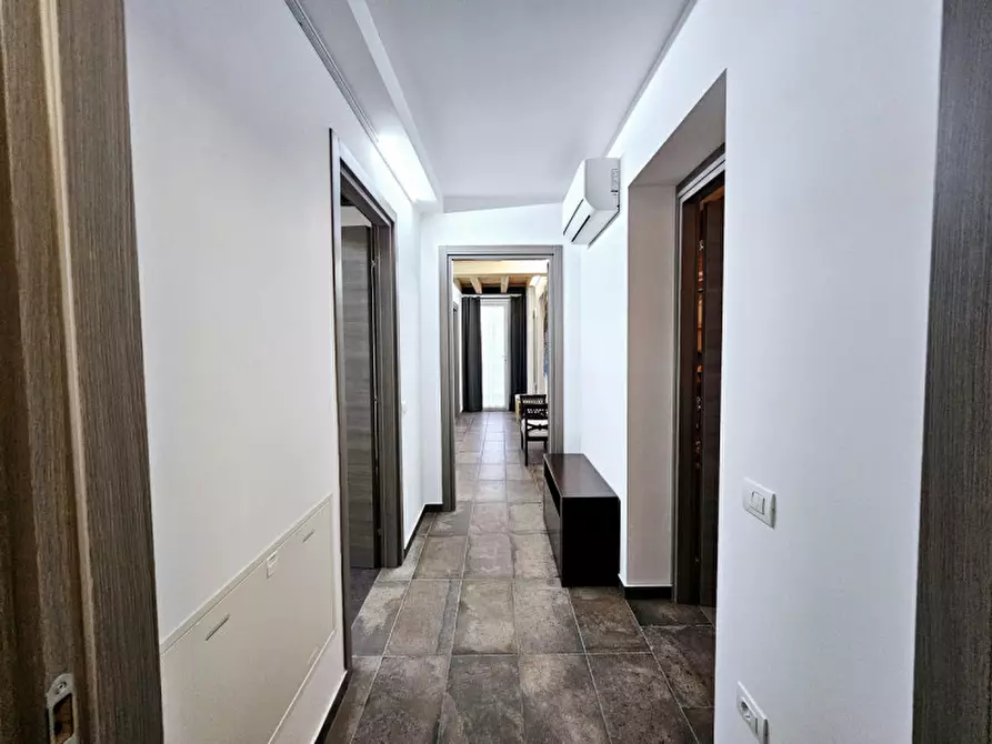 Immagine 13 di Appartamento in vendita  in via roma est a Ospedaletto Euganeo