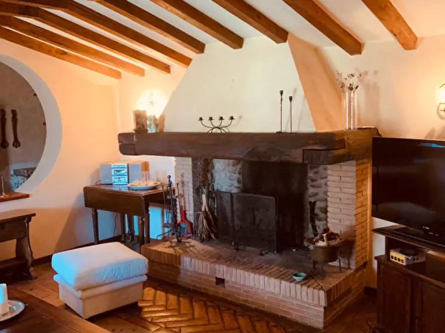 Immagine 5 di Villa in vendita  a Palombara Sabina