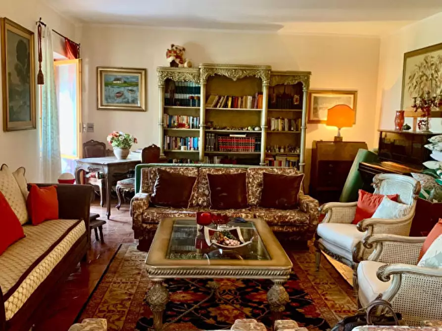 Immagine 37 di Villa in vendita  a Palombara Sabina