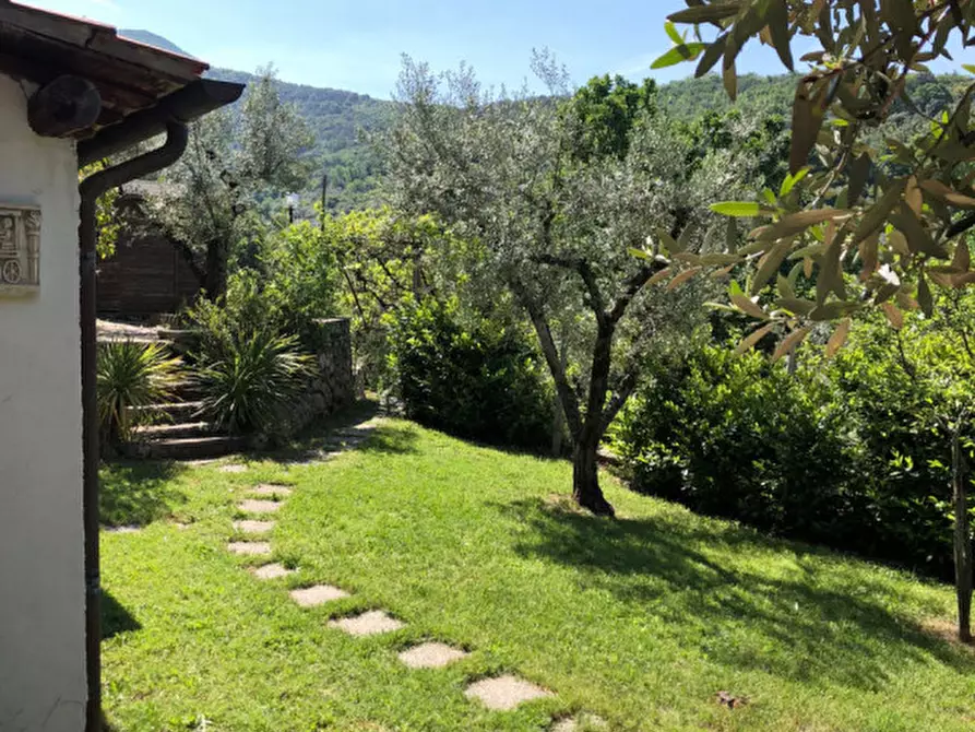 Immagine 56 di Villa in vendita  a Palombara Sabina