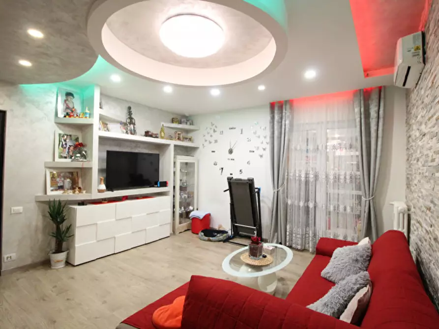 Immagine 12 di Appartamento in vendita  a Cologno Monzese