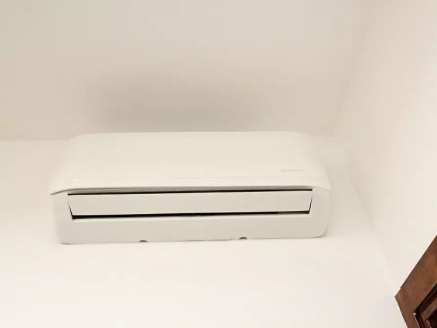 Immagine 17 di Appartamento in vendita  a Cologno Monzese