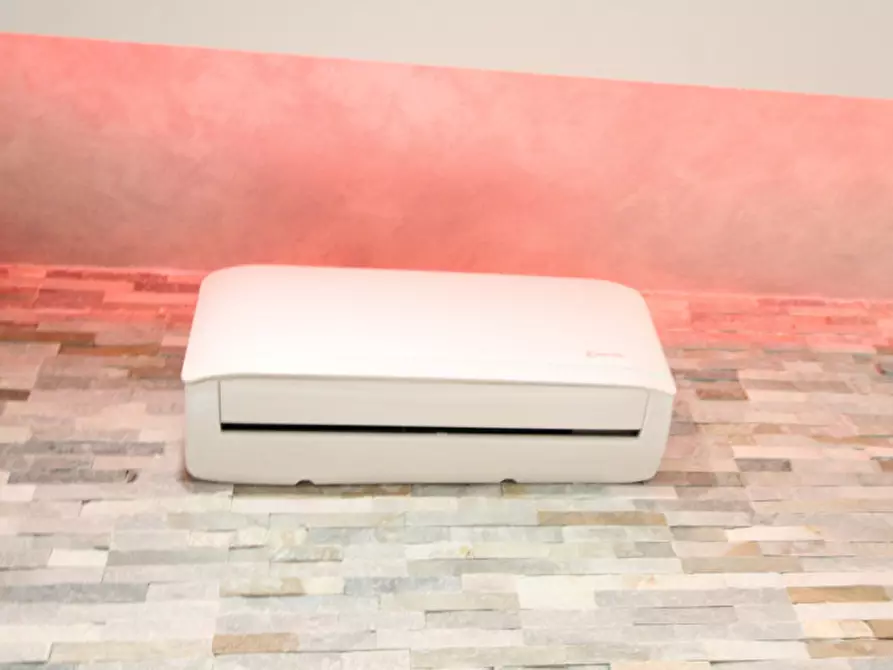 Immagine 18 di Appartamento in vendita  a Cologno Monzese