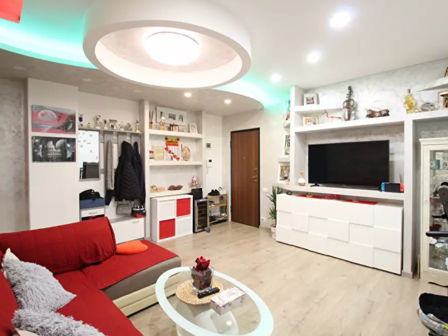 Immagine 22 di Appartamento in vendita  a Cologno Monzese