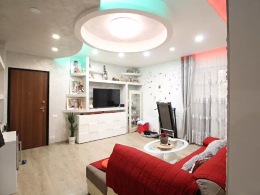 Immagine 23 di Appartamento in vendita  a Cologno Monzese