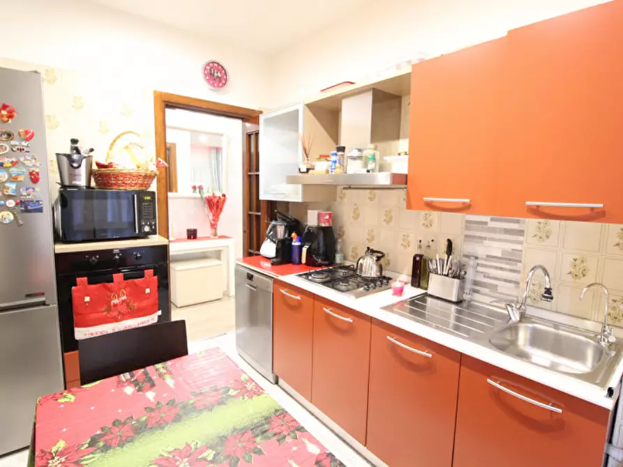 Immagine 27 di Appartamento in vendita  a Cologno Monzese