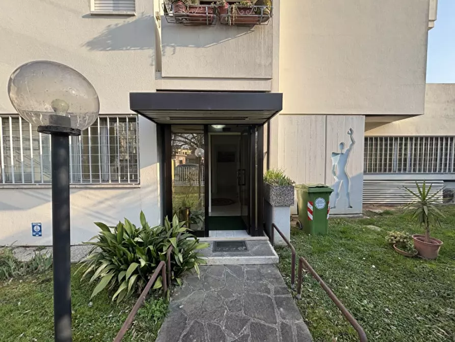 Immagine 2 di Ufficio in vendita  in Via GIOVANNI XXIII 5 a Mestrino