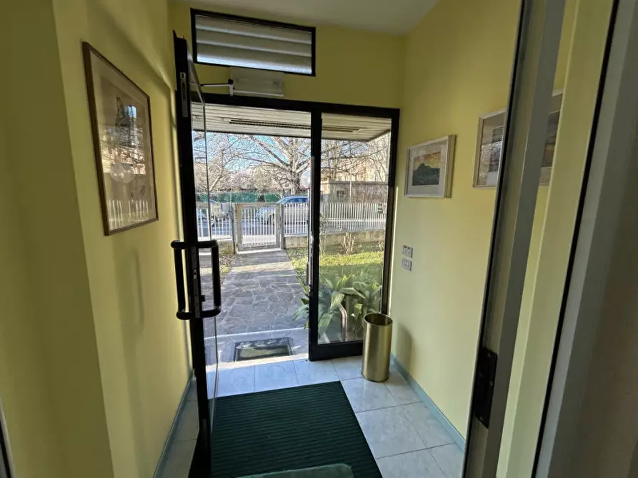 Immagine 5 di Ufficio in vendita  in Via GIOVANNI XXIII 5 a Mestrino