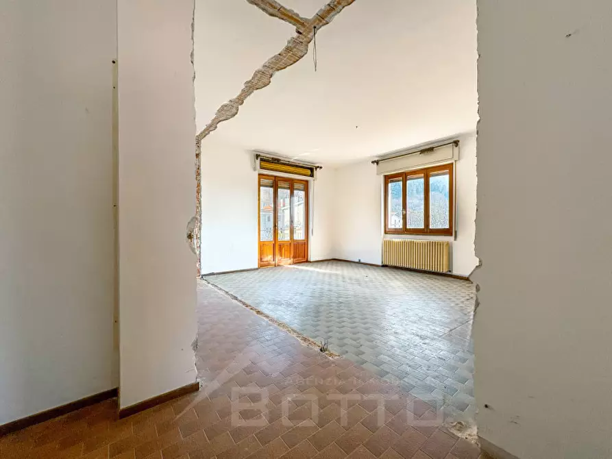 Immagine 6 di Appartamento in vendita  in Via per Armeno 32 a Omegna