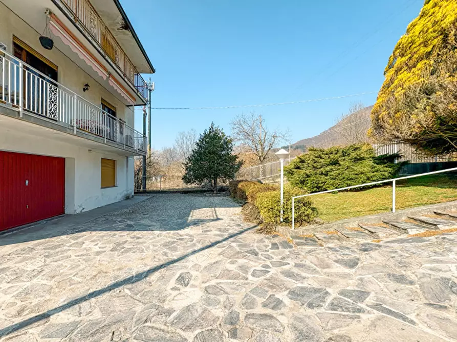 Immagine 22 di Appartamento in vendita  in Via per Armeno 32 a Omegna