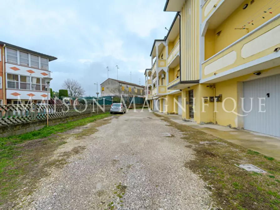 Immagine 47 di Appartamento in vendita  in Via Filippo Carli 20 a Comacchio