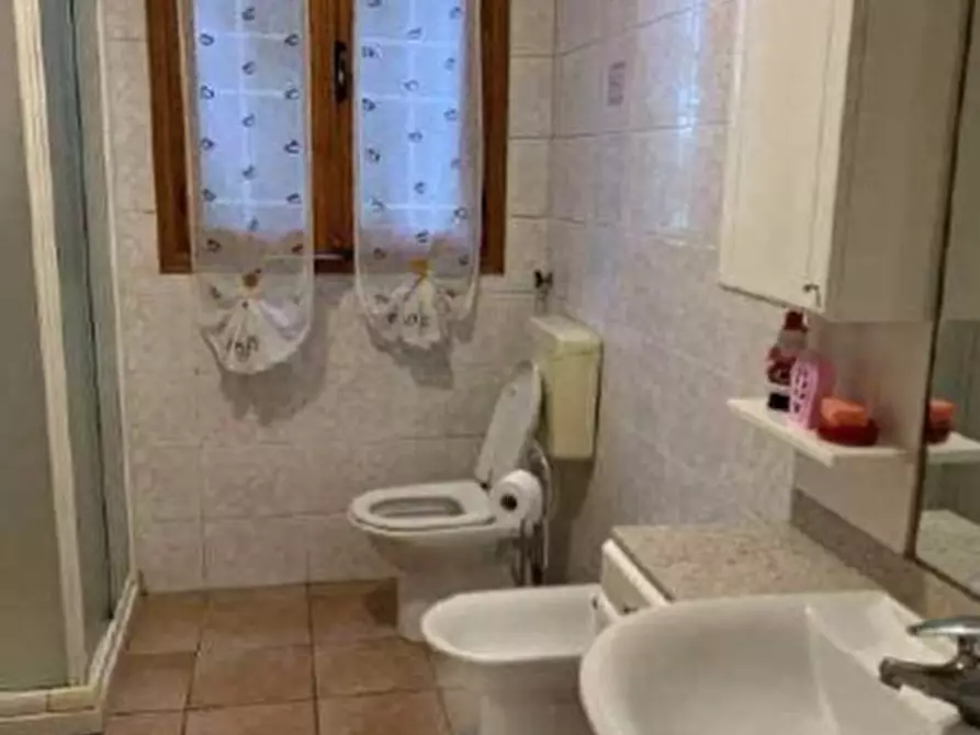 Immagine 14 di Palazzo in vendita  in VIA CAPITELLO 622 a Castagnaro