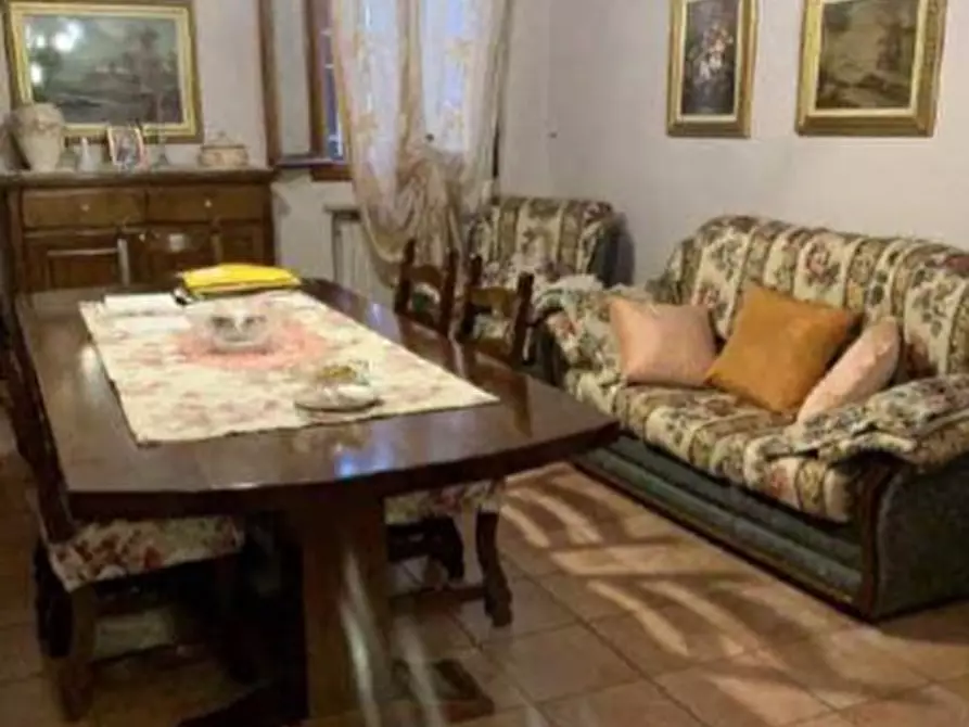 Immagine 16 di Palazzo in vendita  in VIA CAPITELLO 622 a Castagnaro