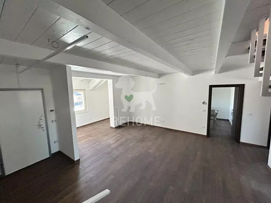 Immagine 9 di Appartamento in vendita  in Via Lea D'Orlandi 1 a Udine