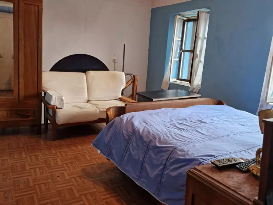 Immagine 5 di Casa bifamiliare in vendita  in Strada Sodina a Langhirano