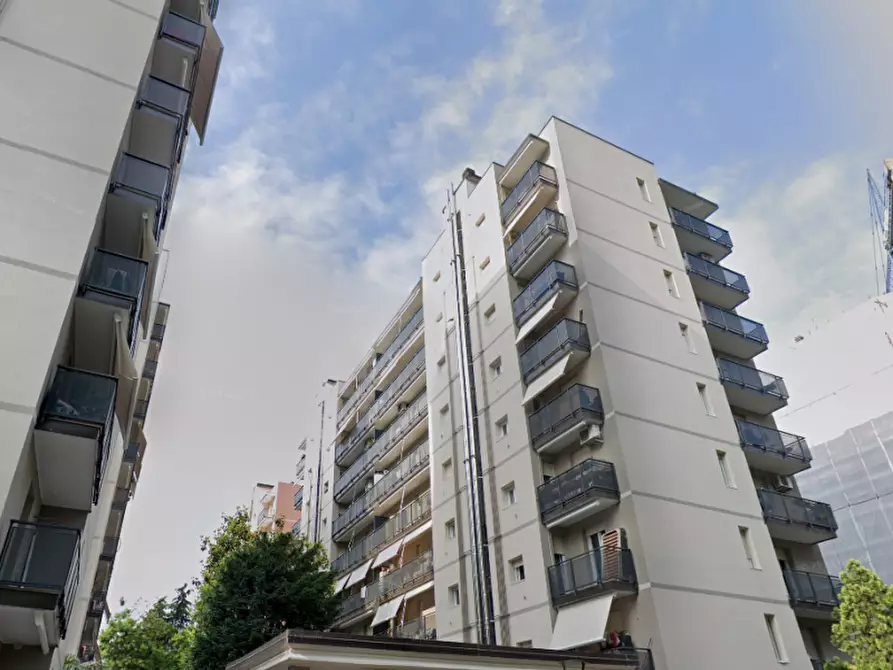 Immagine 17 di Appartamento in vendita  a Pioltello