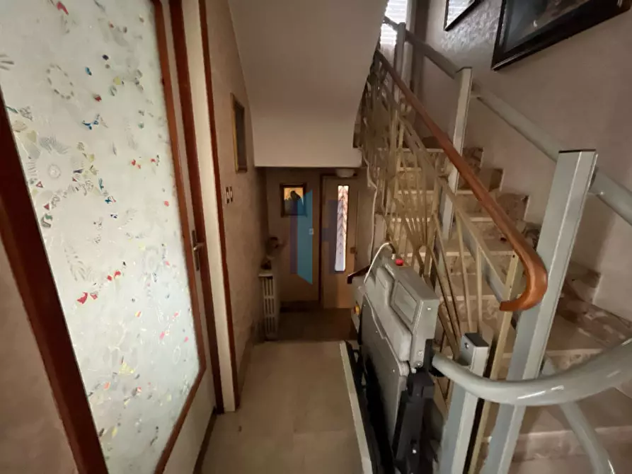 Immagine 27 di Villa in vendita  in via Trento 16 a Castenedolo