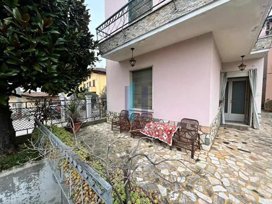 Immagine 42 di Villa in vendita  in via Trento 16 a Castenedolo