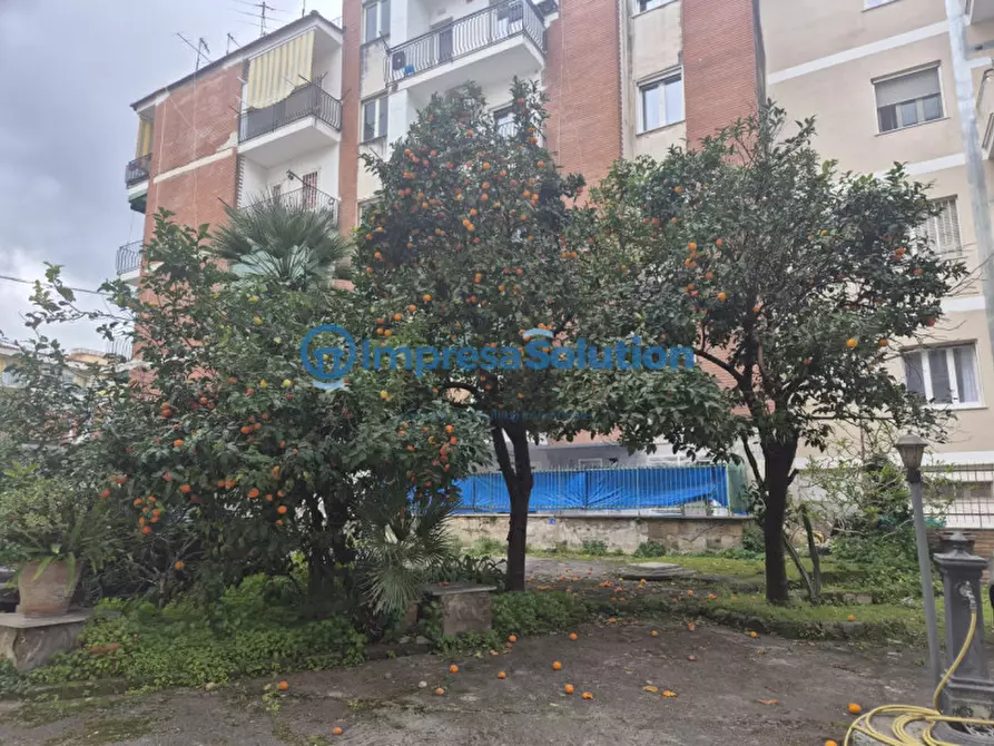 Immagine 9 di Appartamento in vendita  in Via Dalbono a Portici