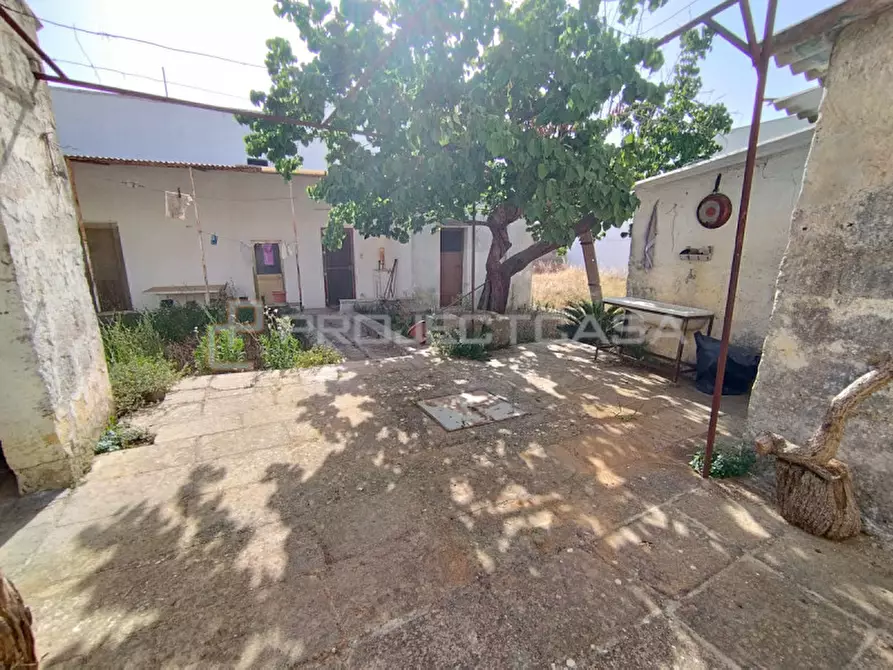 Immagine 8 di Casa indipendente in vendita  in via Vittorio Alfieri a Supersano