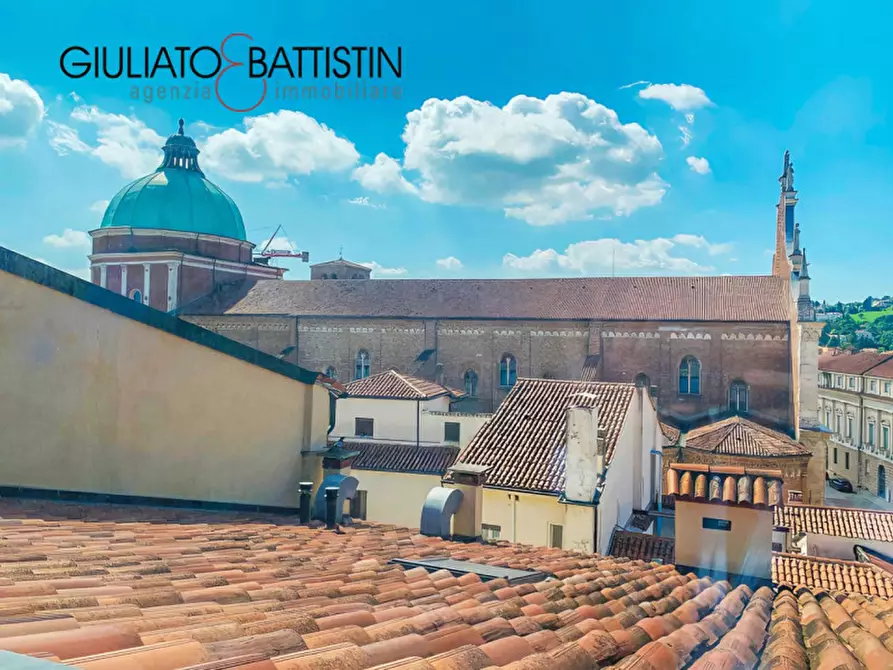 Immagine 9 di Appartamento in vendita  in Corso Andrea Palladio a Vicenza