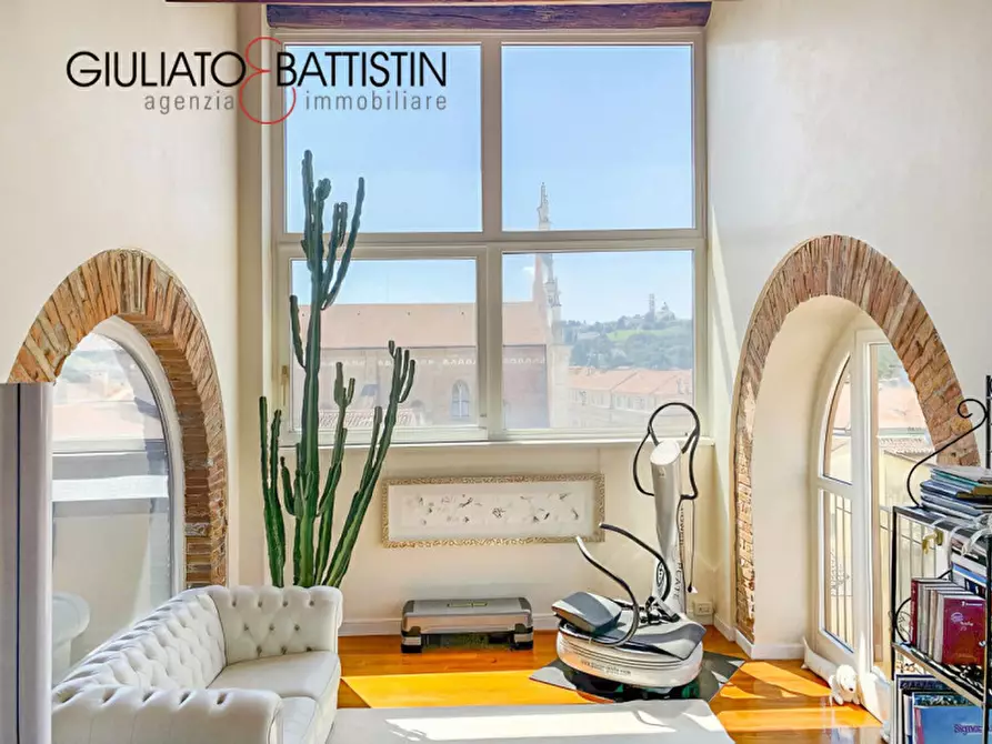 Immagine 10 di Appartamento in vendita  in Corso Andrea Palladio a Vicenza