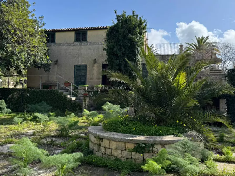 Immagine 50 di Casa indipendente in vendita  in Via Provinciale Rocciola Scrofani a Modica