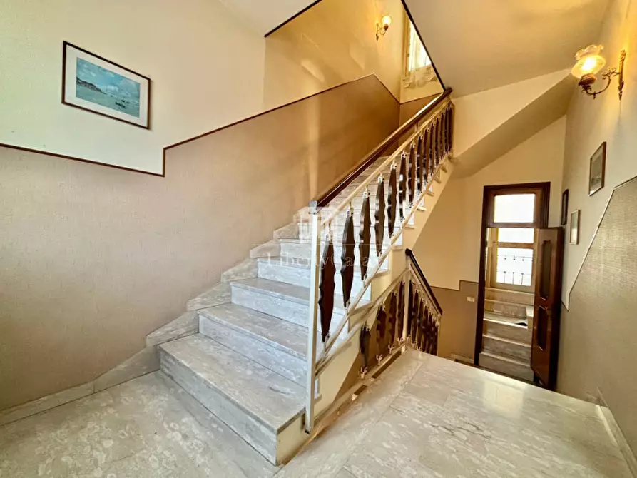 Immagine 12 di Villa in vendita  in Via Zappini a Preseglie