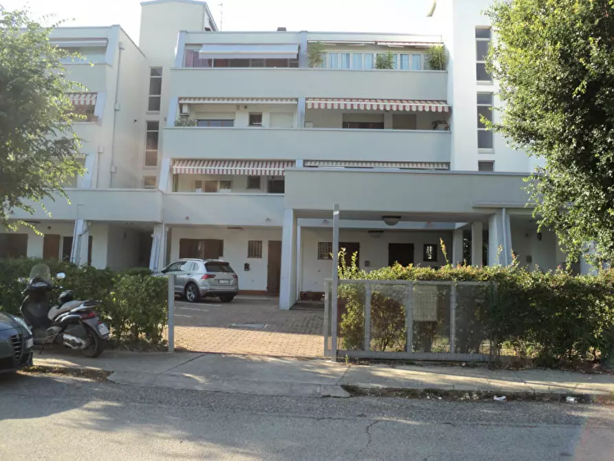 Immagine 1 di Appartamento in vendita  in VIA CARRACCI 10 a Comacchio