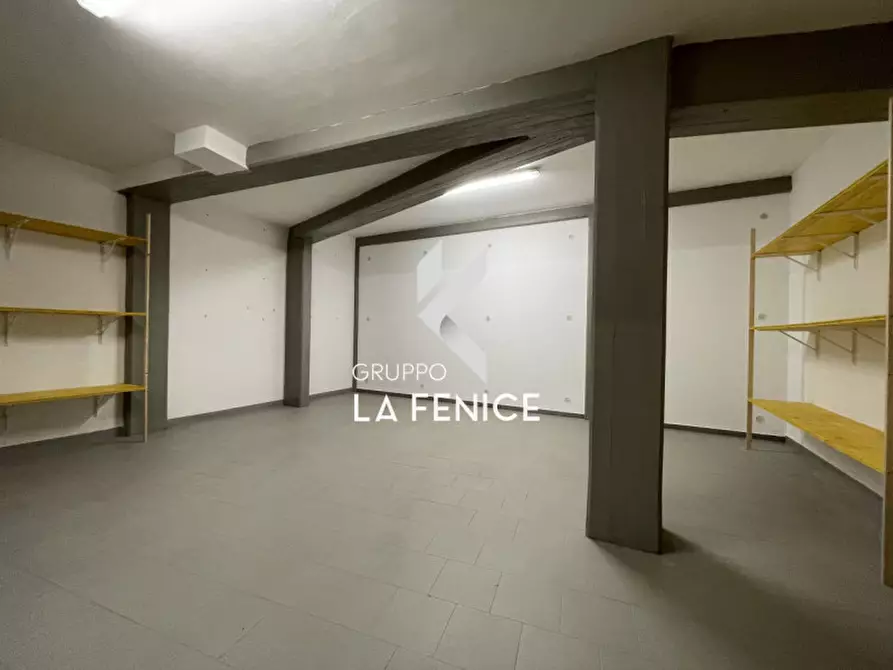 Immagine 7 di Garage in vendita  in via Giuseppe Colucci a Locorotondo