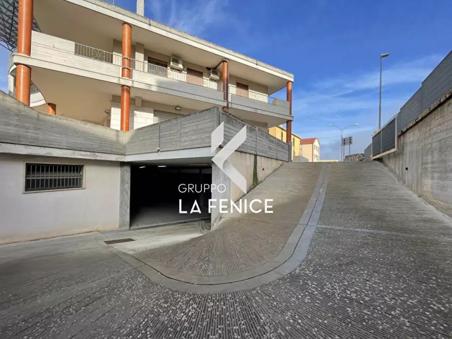 Immagine 17 di Garage in vendita  in via Giuseppe Colucci a Locorotondo