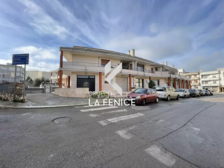 Immagine 19 di Garage in vendita  in via Giuseppe Colucci a Locorotondo