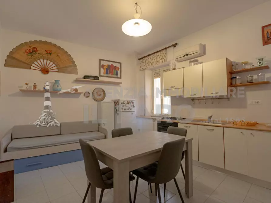 Immagine 4 di Appartamento in vendita  in Via Ilva a La Maddalena