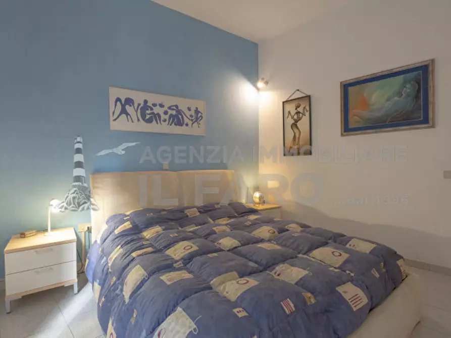 Immagine 12 di Appartamento in vendita  in Via Ilva a La Maddalena