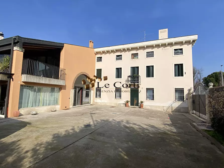 Immagine 11 di Casa indipendente in vendita  a Lonigo