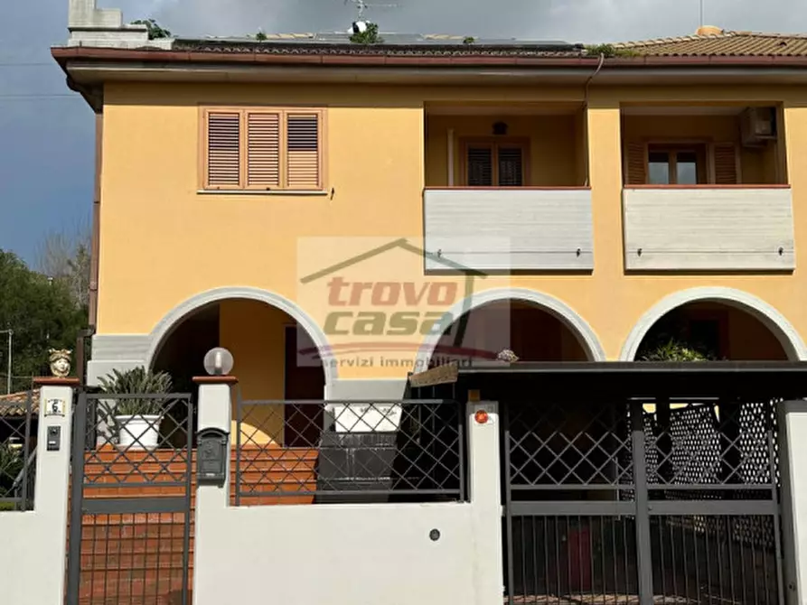 Immagine 2 di Villa in vendita  in traversa sinerchia a Siracusa