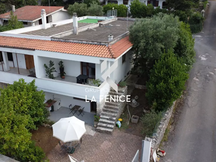 Immagine 1 di Villa in vendita  in contrada abate melchiorre a Ostuni