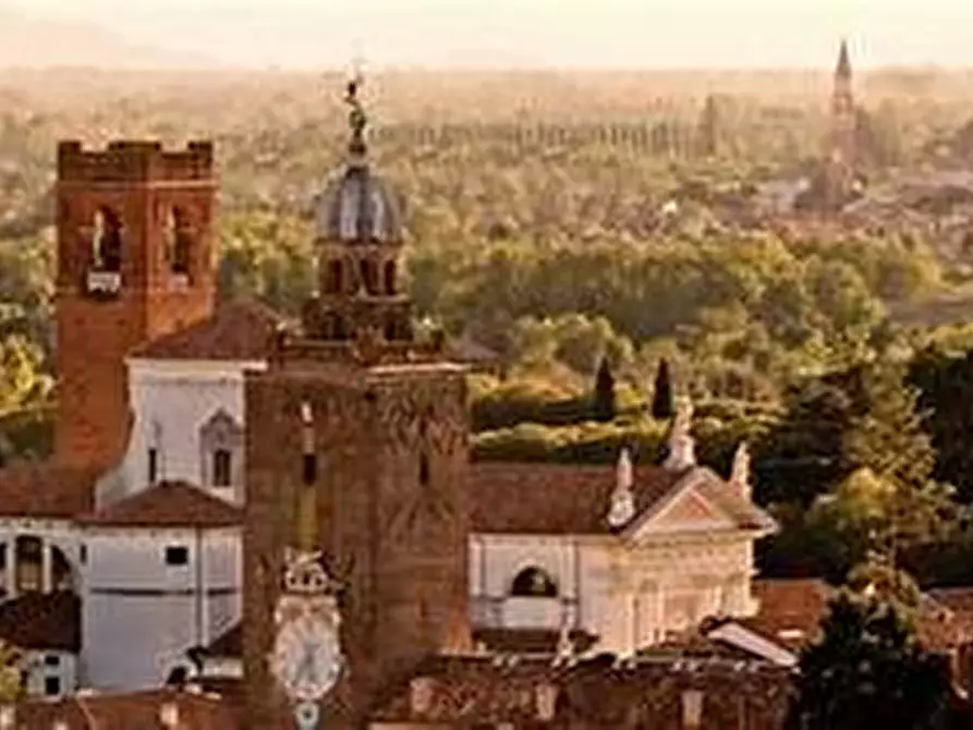 Immagine 8 di Attività commerciale in vendita  in Piazza Giorgione a Castelfranco Veneto