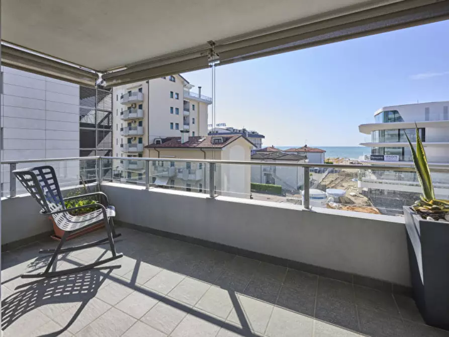 Immagine 3 di Appartamento in vendita  in Via Bafile 265 a Jesolo