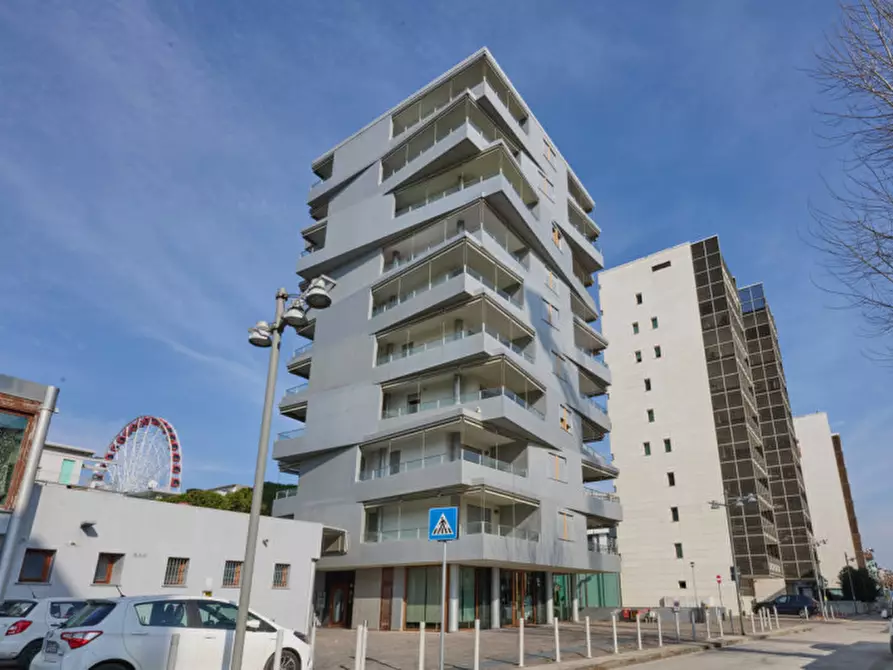 Immagine 4 di Appartamento in vendita  in Via Bafile 265 a Jesolo