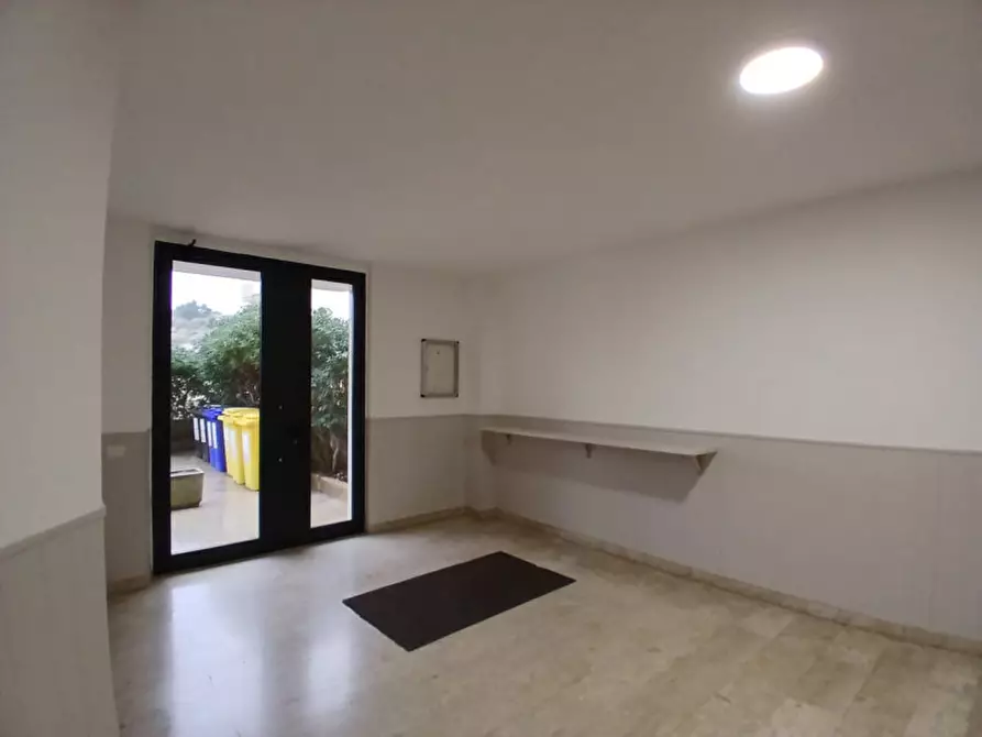 Immagine 12 di Appartamento in vendita  in Via Trani a Modica