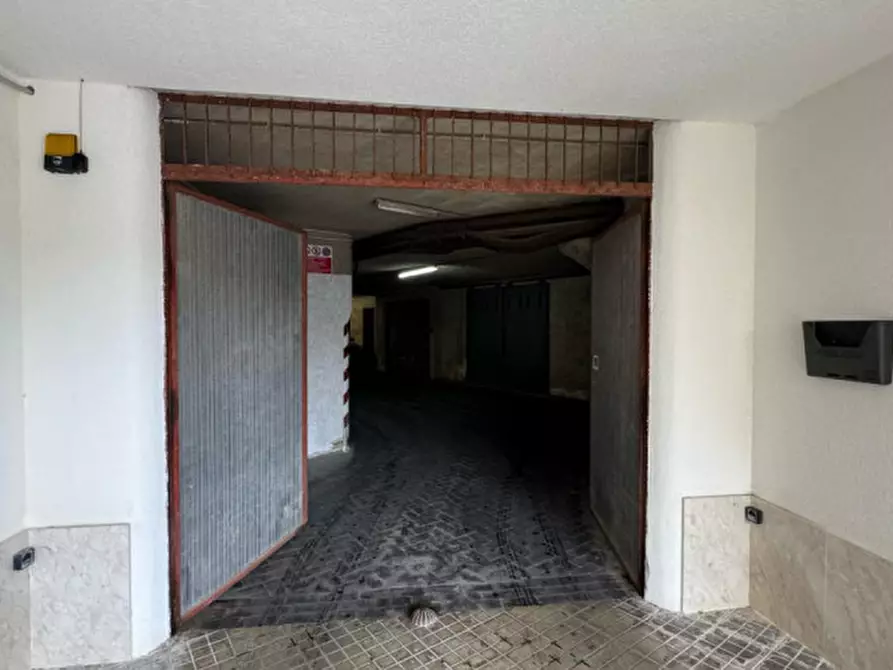 Immagine 34 di Appartamento in vendita  in Via Trani a Modica