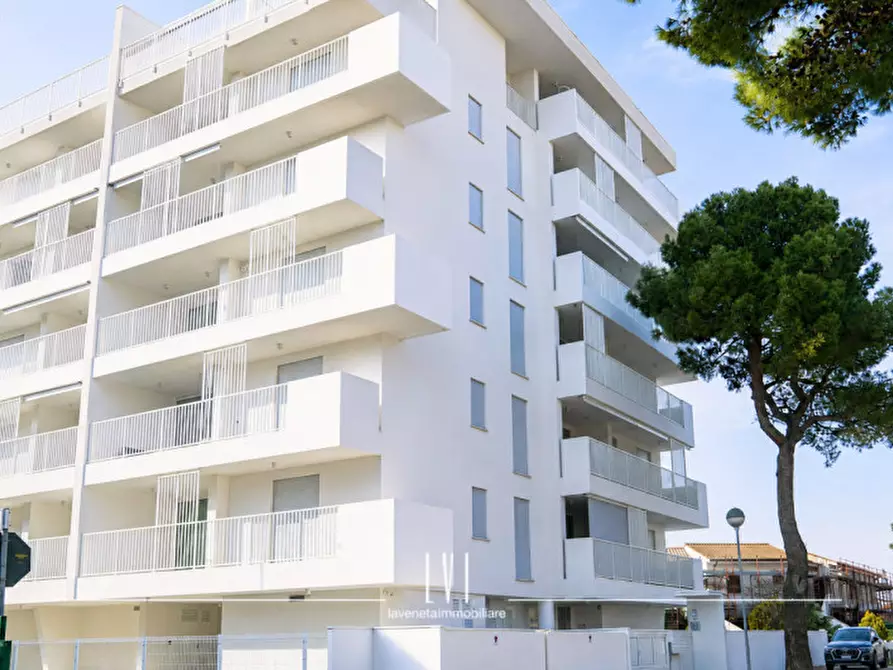 Immagine 25 di Appartamento in affitto  in via michelagelo buonarotti 11 a Jesolo