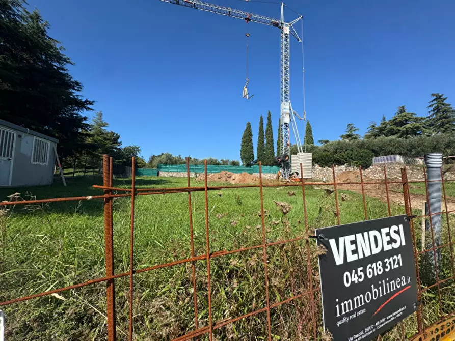 Immagine 2 di Villa in vendita  in via danzie a Affi