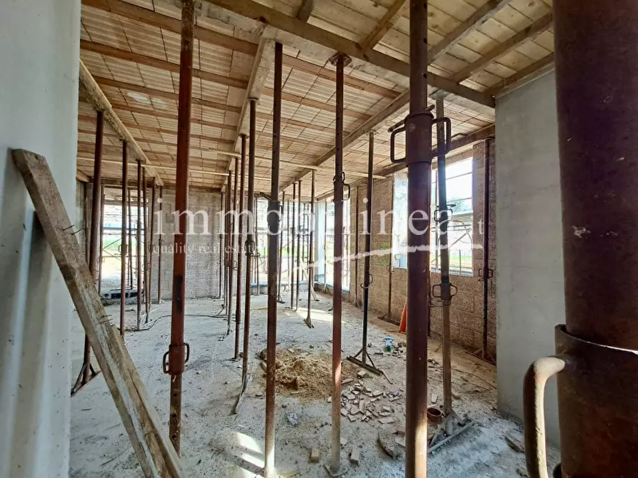 Immagine 7 di Villa in vendita  in via danzie a Affi