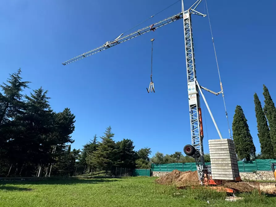 Immagine 15 di Villa in vendita  in via danzie a Affi