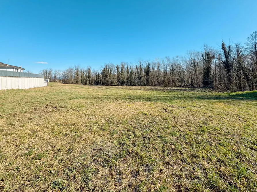 Immagine 2 di Terreno in vendita  in Via Leonardi 126 a Gattico-Veruno