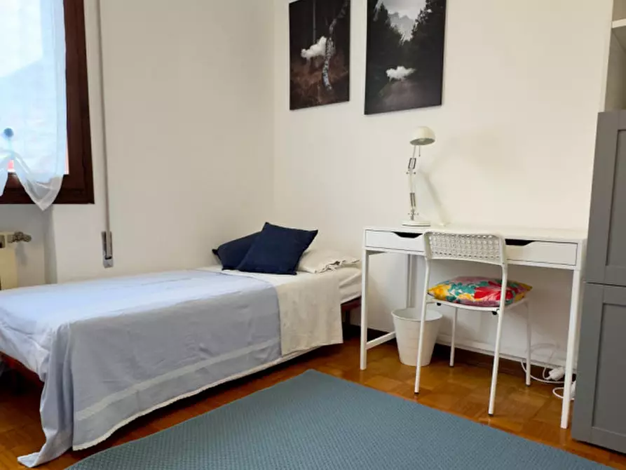 Immagine 3 di Camera in affitto  a Rubano