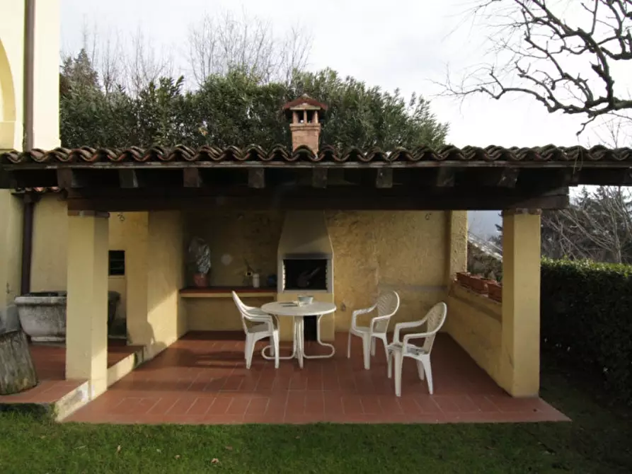Immagine 5 di Villa in vendita  in via fontane a Brescia