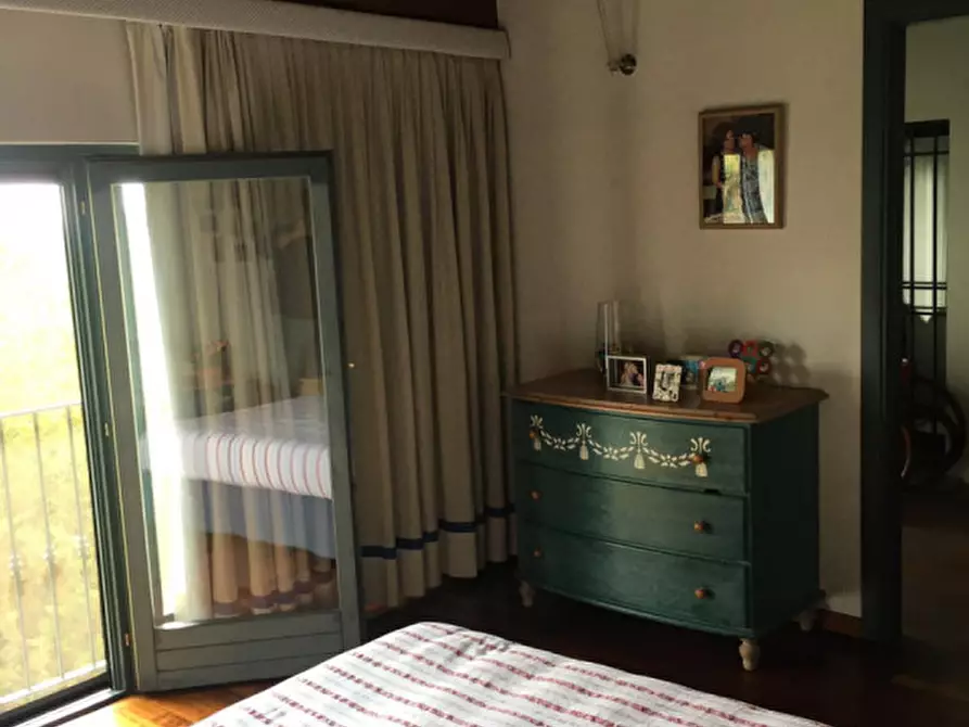 Immagine 9 di Villa in vendita  in via fontane a Brescia